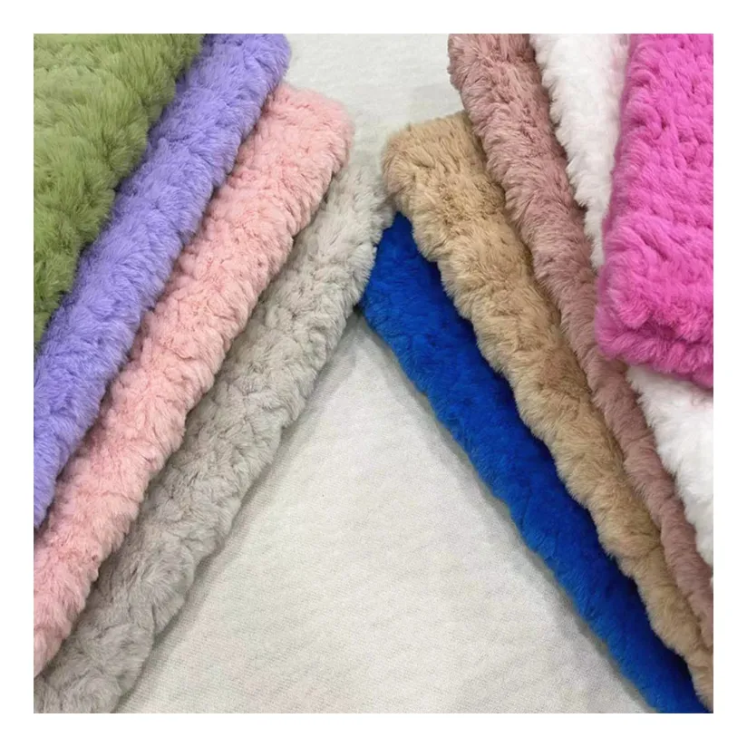 Factory Direct Sale Keep Warm Warp Knitting Fox Fur Plush Fabric For Clothing