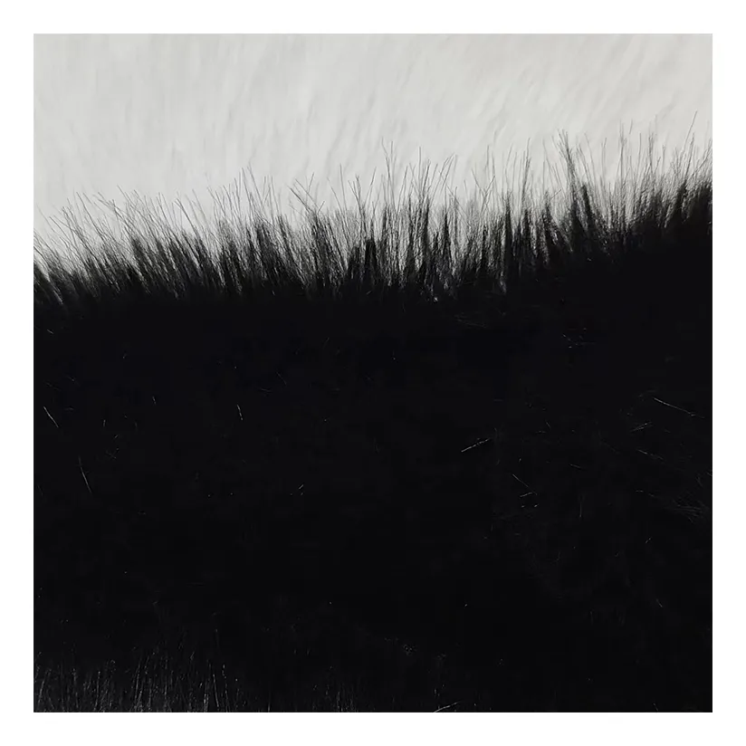 Hot Sale In China Keep Warm 30-45mm Villus Height Plain Colour Faux Fox Fur For Clothing